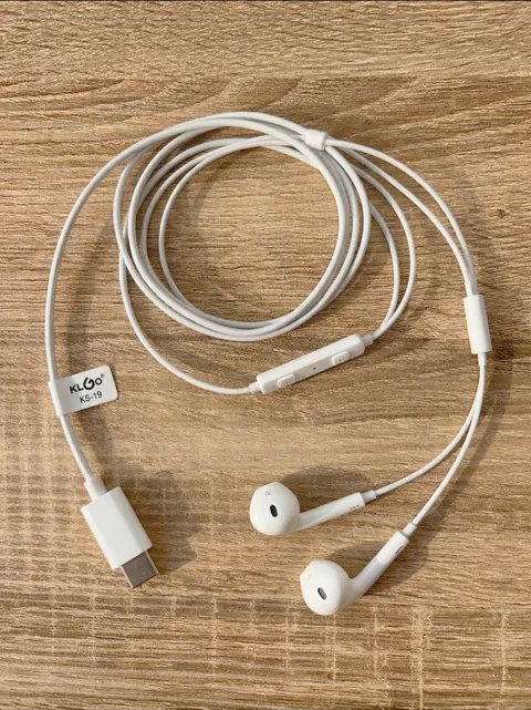 USB C Kopfhörer In-Ear Headset mit Mikrofon & Lautstärkeregelung KLGO KS-19 Weiß – Bild 3