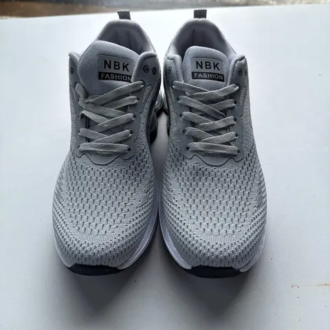 Herren Sneaker NBK Grau Mesh Laufschuhe Sportschuhe Freizeitschuhe Schnürung – Bild 6