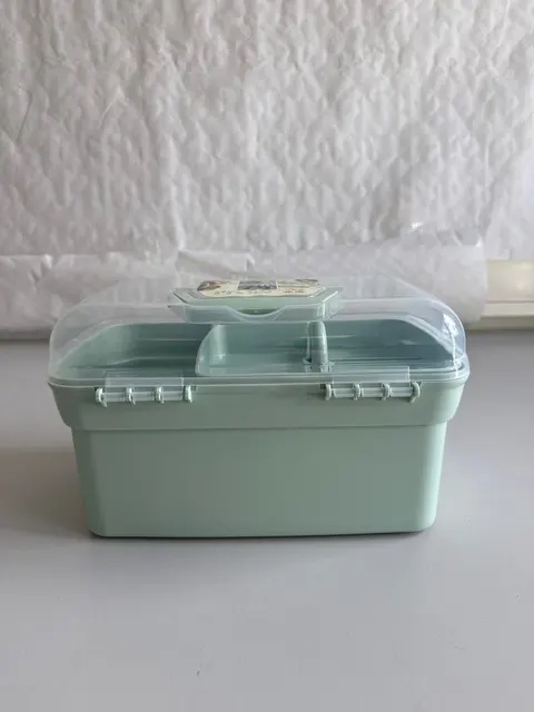 Xani Aufbewahrungsbox Kunststoff 27,5x17x15 cm mit Klappdeckel und Tragegriff – Bild 4