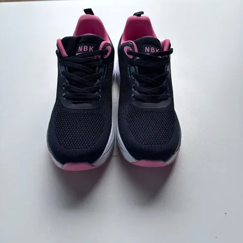 NBK Damen Sneaker Strick-Mesh Turnschuhe atmungsaktiv leicht Gr. 36-41 4 Farben &ndash; Bild 3